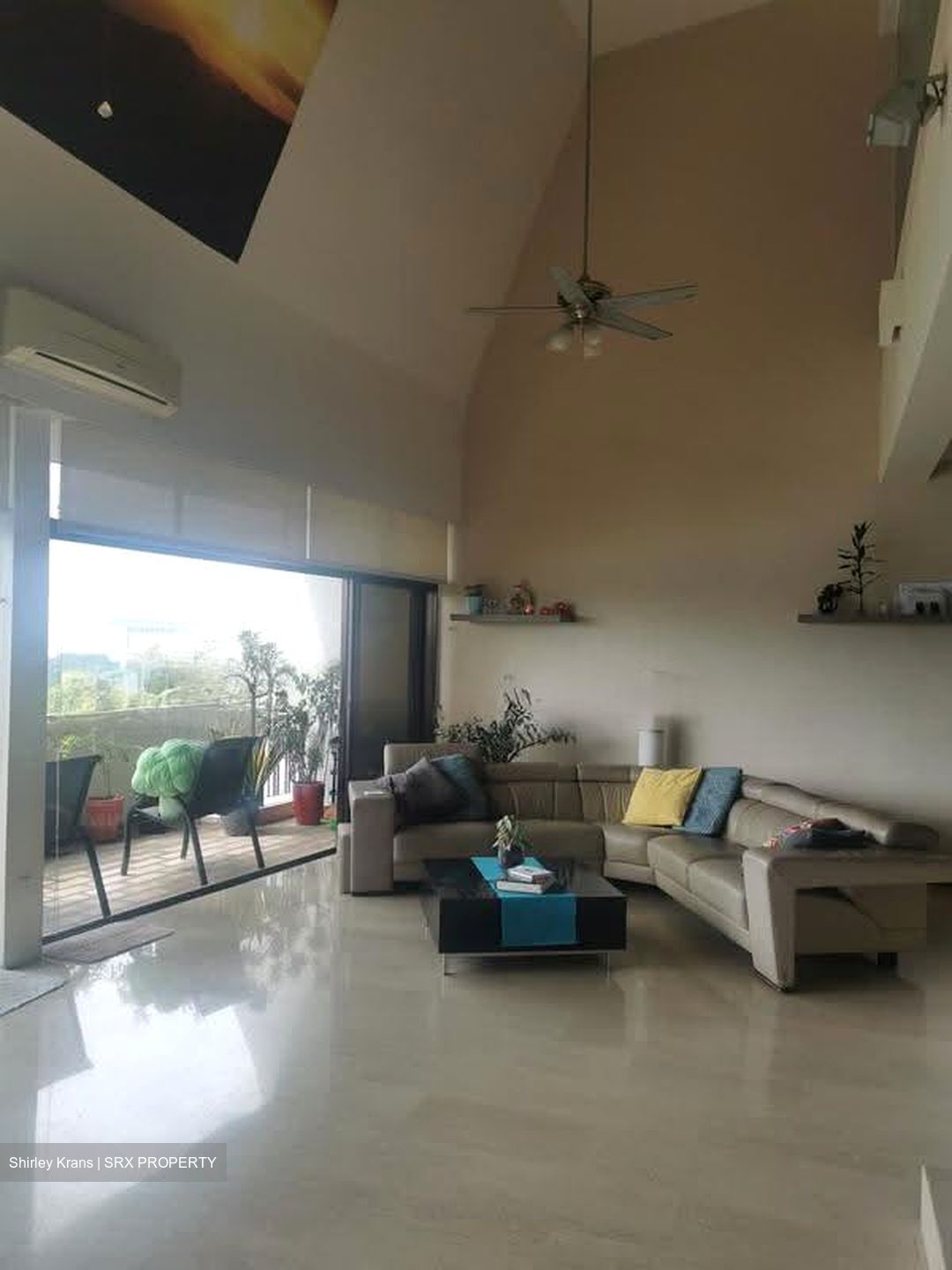 Lakepoint Condominium (D22), Condominium #617080111